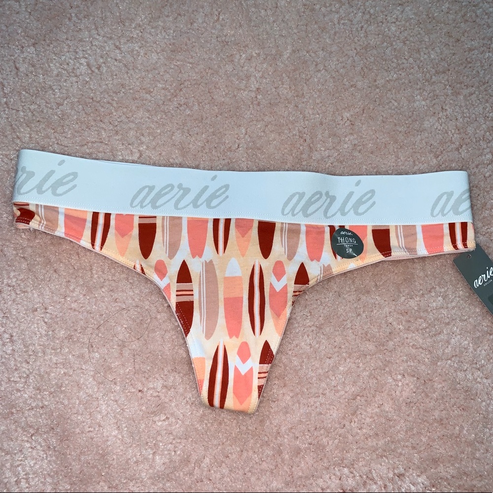 Aerie Tanga Thong